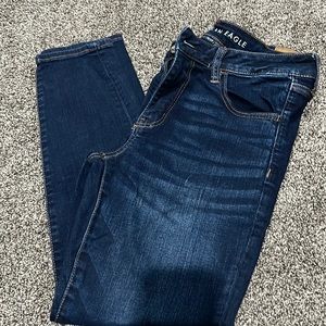 American Eagle dark wash jegging
